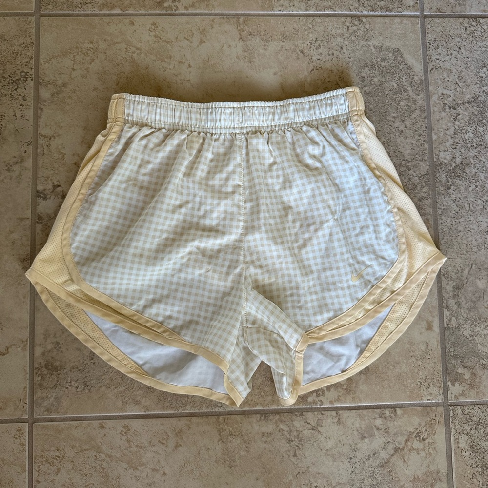 Nike - Dri Fit Tempo Gingham Running Shorts - Size S